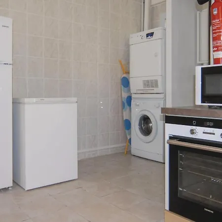 בית נופש Beautiful In With Kitchen